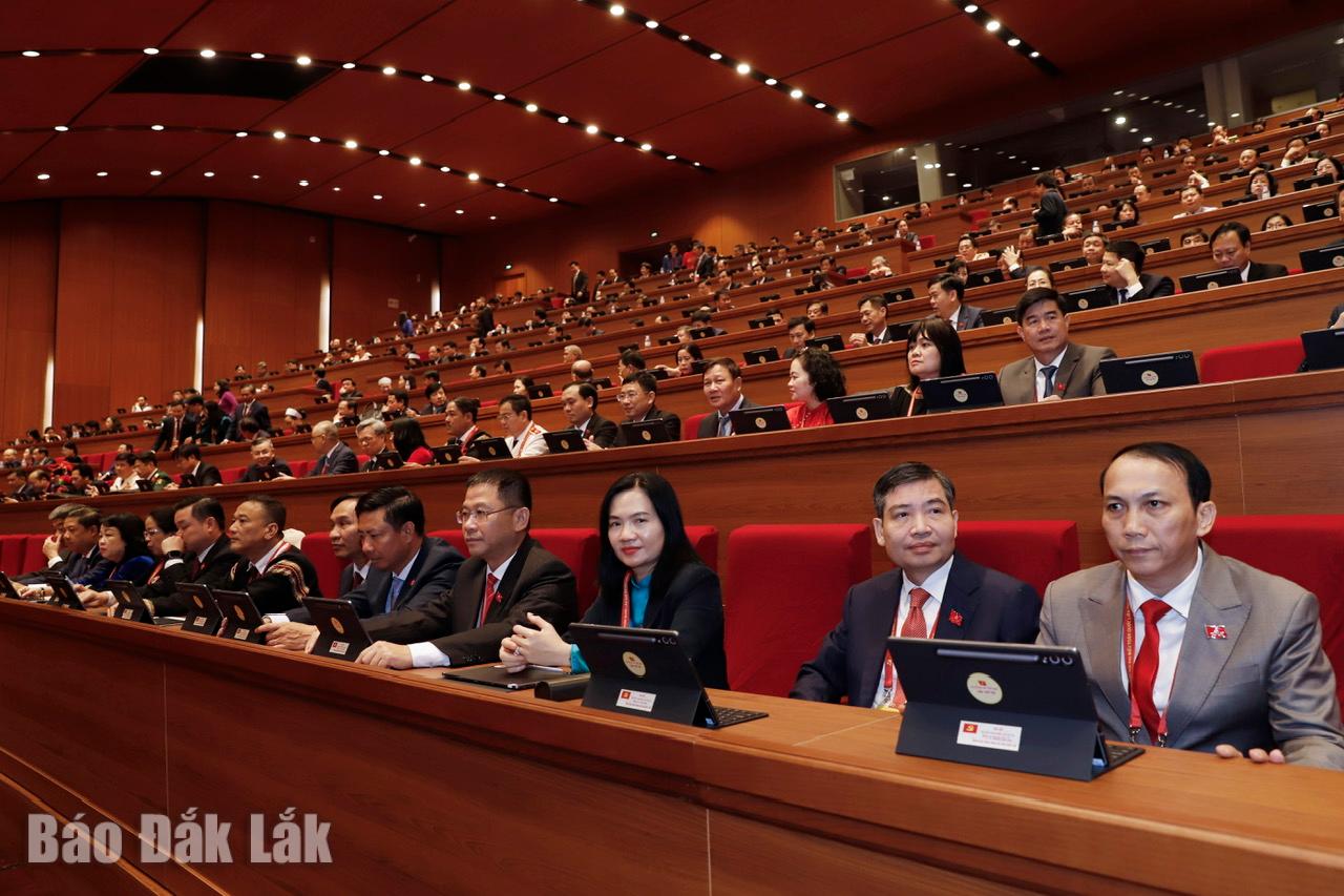 Hoạt động của Đoàn đại biểu Đảng bộ tỉnh Đắk Lắk trong ngày làm việc đầu tiên tại Đại hội XIV của Đảng