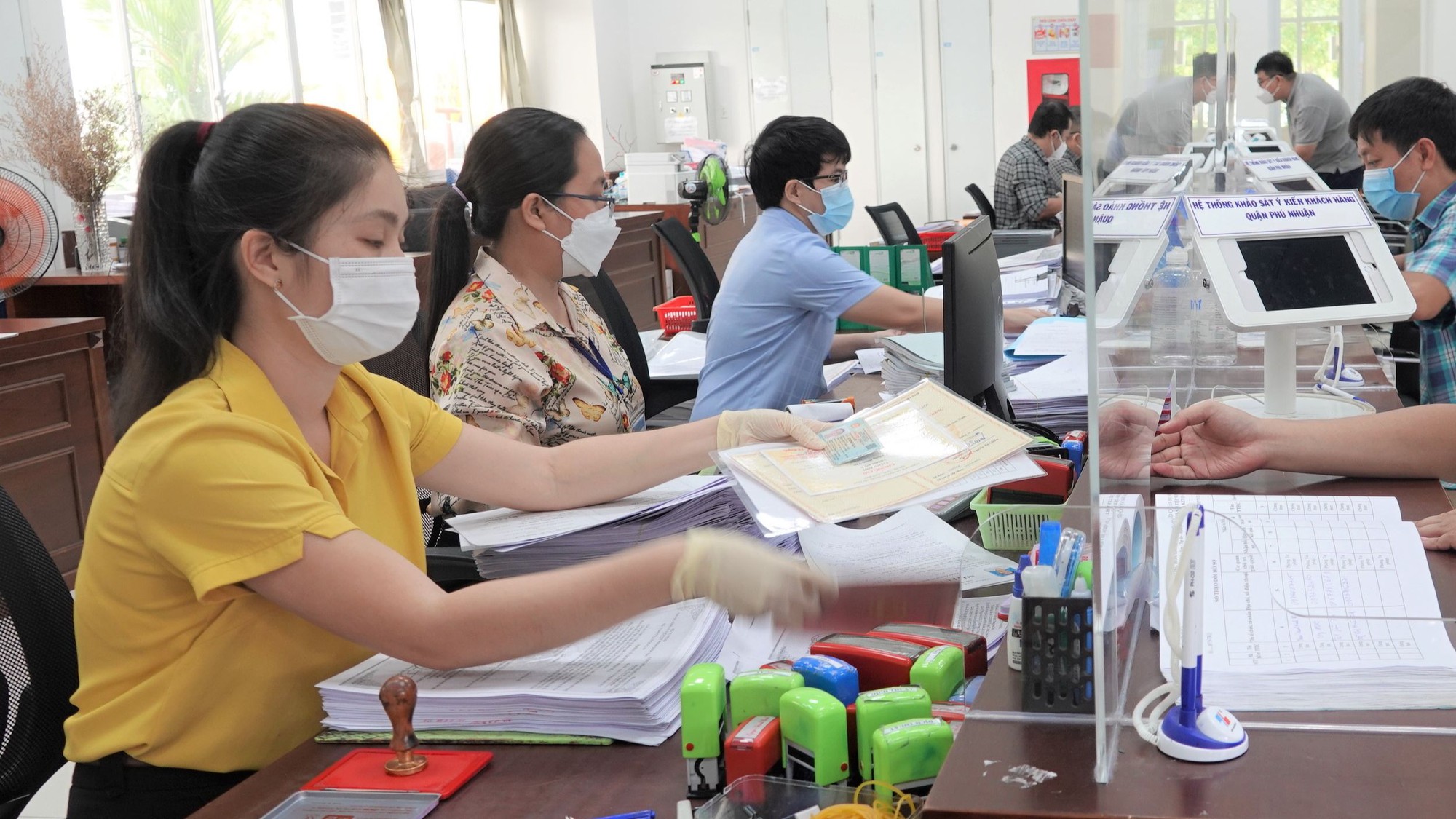 Quy định chuyển đổi công chức, viên chức giải quyết công việc thuộc lĩnh vực tài chính tại chính quyền địa phương