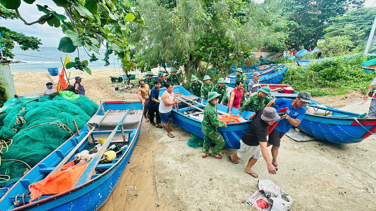 LỆNH CẤM BIỂN