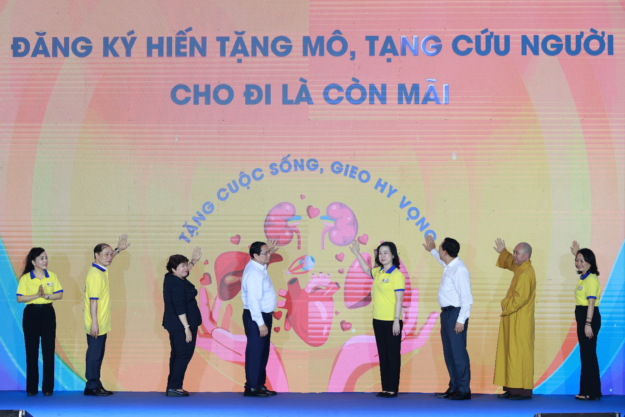 CHÀO MỪNG NĂM 2026 - NĂM CỦA NHỮNG TẤM LÒNG NHÂN ÁI Chung tay hiến máu, hiến mô tạng – Trao cơ hội sống, nhân lên yêu thương
